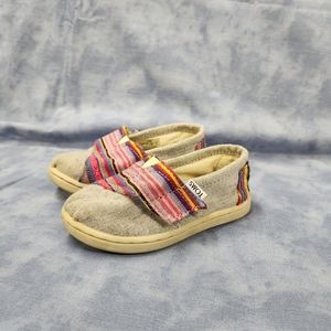 Tom's size toddler six